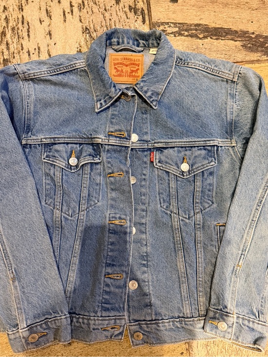 Levi's Jackets & Blazers - Levi's Light Blue Denim Trucker Jacket